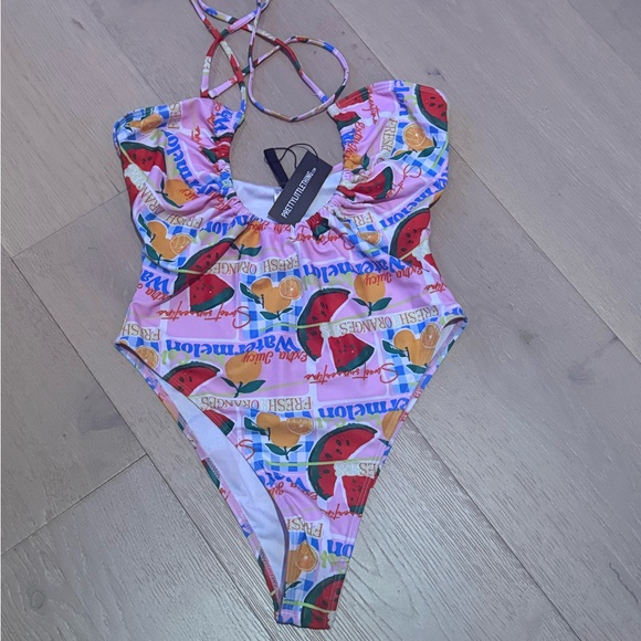 Pretty Little Thing Multi Contrast Fruit Print Scoop Neck Ruched Swimsuit US 4 - Picture 5 of 7